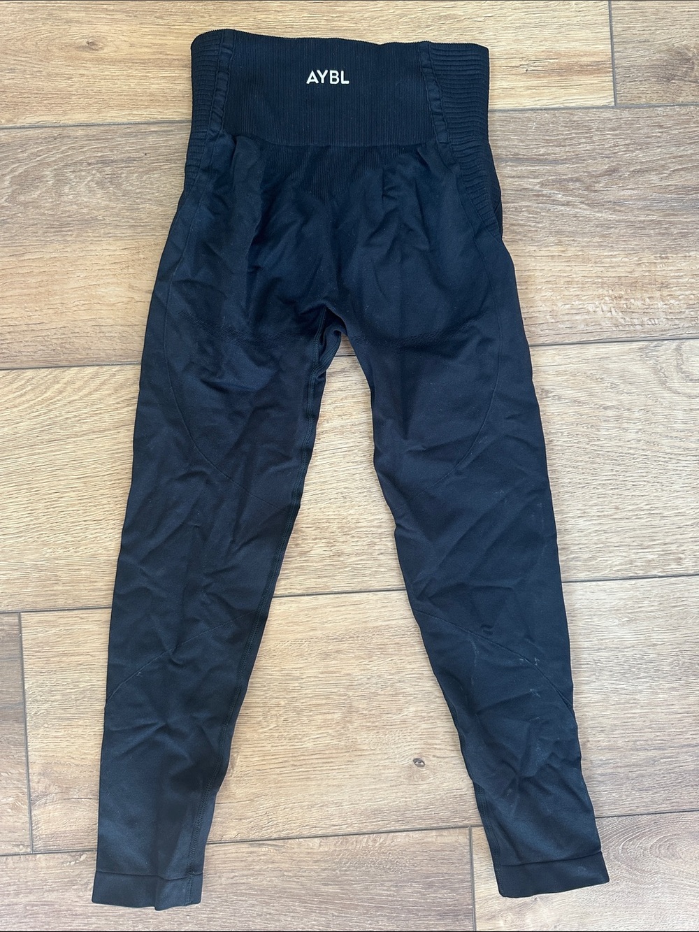 AYBL Black Seamless Performance Leggings - Picture 5 of 6
